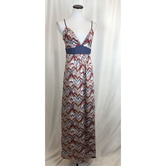 BCBGeneration Maxi Dress Size Small Chevron Stripe Blue Gray Maroon - Picture 9 of 12
